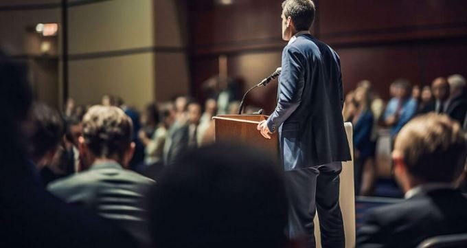 وکیل محمود جهان تیغ