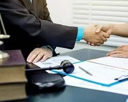 وکیل در پروندههای کیفری